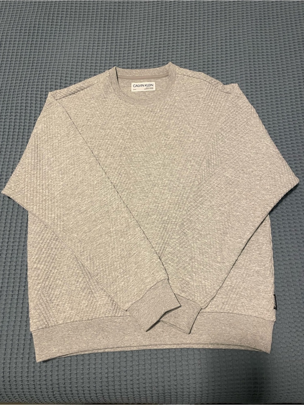 Calvin Klein Men's Heather Gray Crewneck Sweater